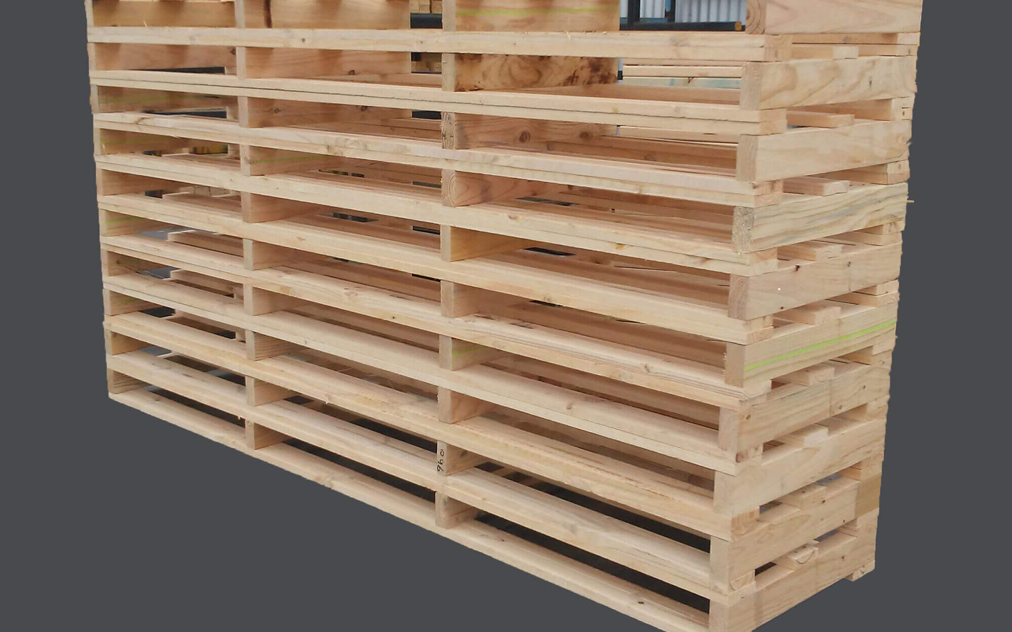 Custom-Pallet-2630-x-630-